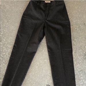 Gap Trouser/Pant in Gray. SZ 2